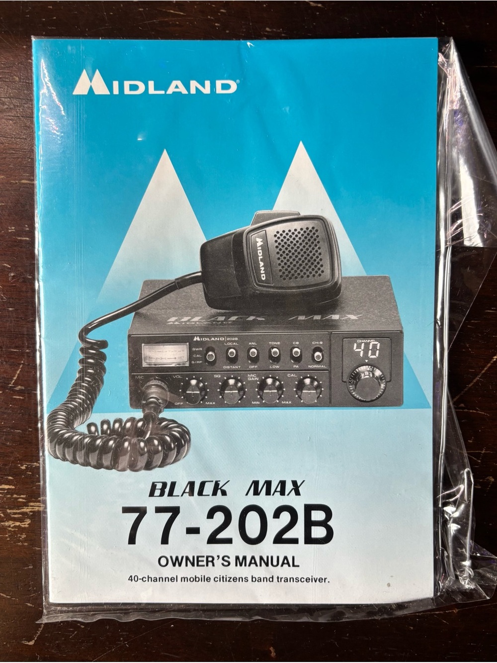 Vintage Midland Model 77-202B Black Max full-feature 40-channel Mobile CB - Picture 8 of 8